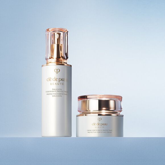 KEM DƯỠNG DA BAN NGÀY PROTECTIVE FORTIFYING CREAM N