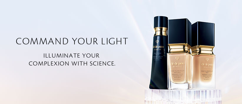 COMMAND YOUR LIGHT ILLUMINATE YOUR COMPLEXION WITH SCIENCE.